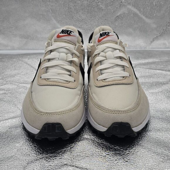 Nike Women's Waffle Debut Sneakers Beige Size 6.5 DH9523-102 Athletic Comfort - Picture 2 of 8